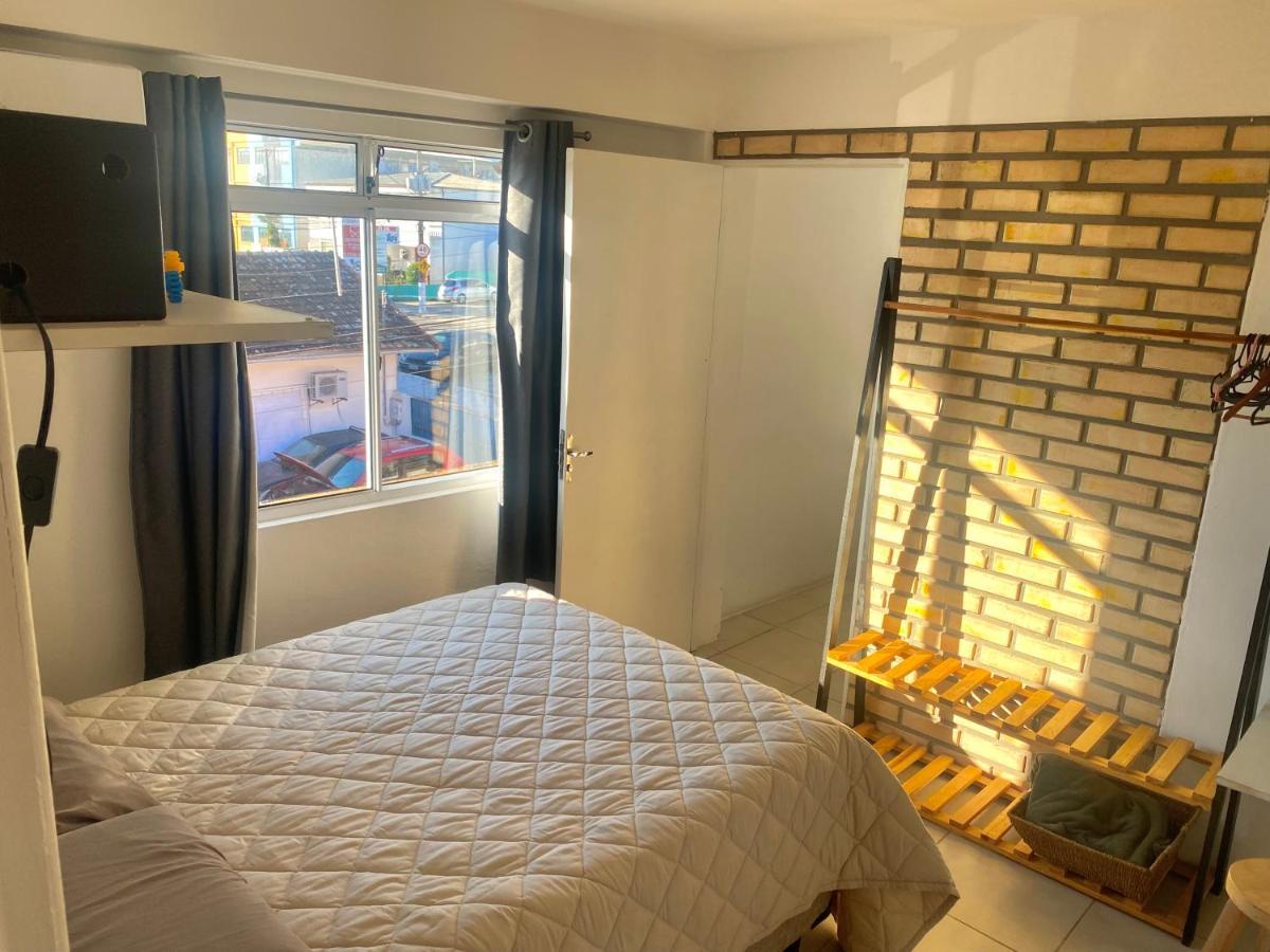 Floripa 17 Aconchegante E Funcional- Próximo Ao Centro, Ufsc, Aeroporto E Praias Apartamento *